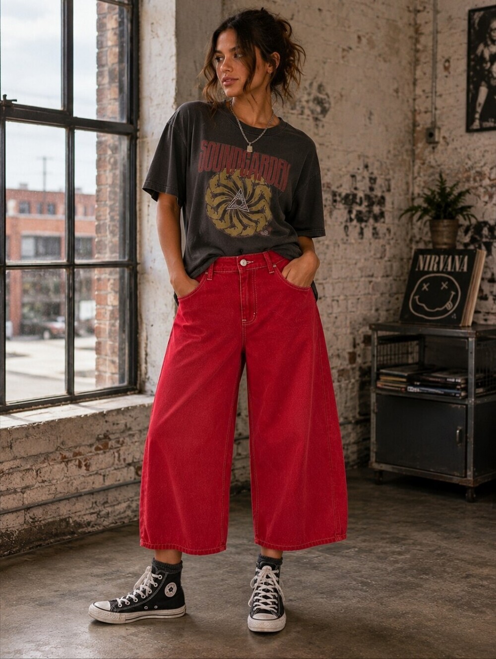 Signature8 Red Cropped Wide-Leg Ankle Street Jeans Women's Medium & Large